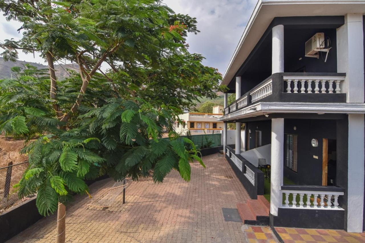 Empyrean Stay Ll 3Bhk Ll Jaguar Villa Ll Ac Ll Pvt Pool Ll Luxury Lonavla Exterior foto